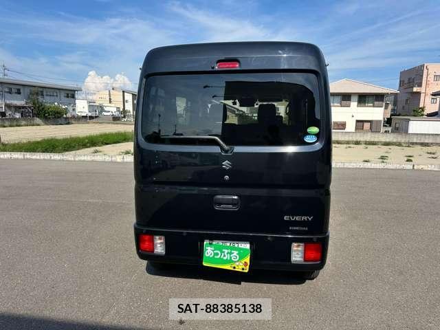 Suzuki EVERY 2021-04 8649314-6