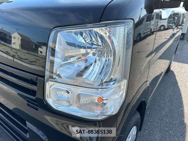 Suzuki EVERY 2021-04 8649314-9