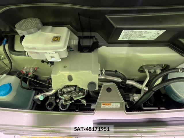 Suzuki EVERY 2025-04 8652034-17