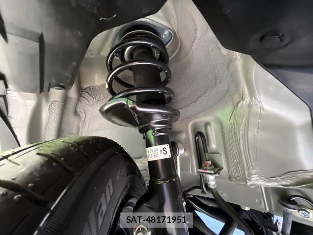 Suzuki EVERY 2025-04 8652034-19