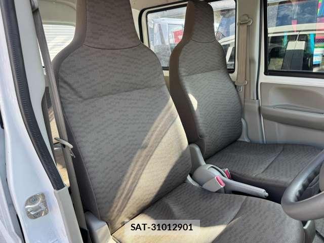 Suzuki EVERY 2020-07 8652207-3