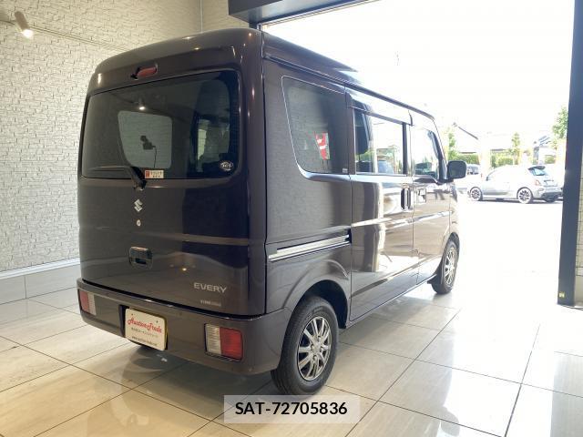 Suzuki EVERY 2021-08 8652508-1