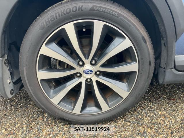Subaru EXIGA CROSSOVER 2017-11 8646783-4