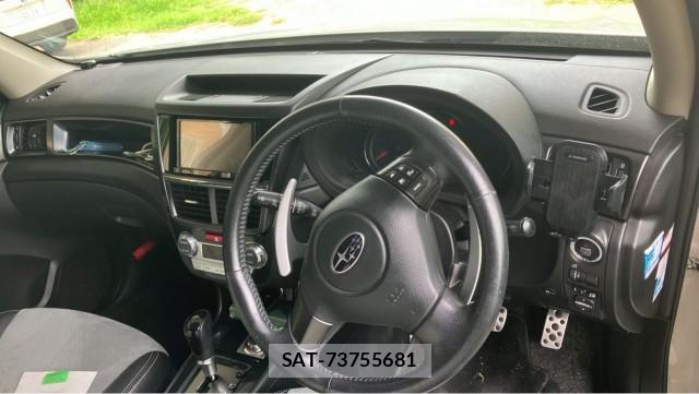 Subaru EXIGA 2014-01 8651291-2