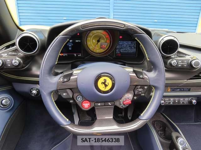 Ferrari F8 Spider 2021-02 8646788-2