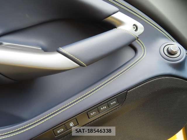 Ferrari F8 Spider 2021-02 8646788-4