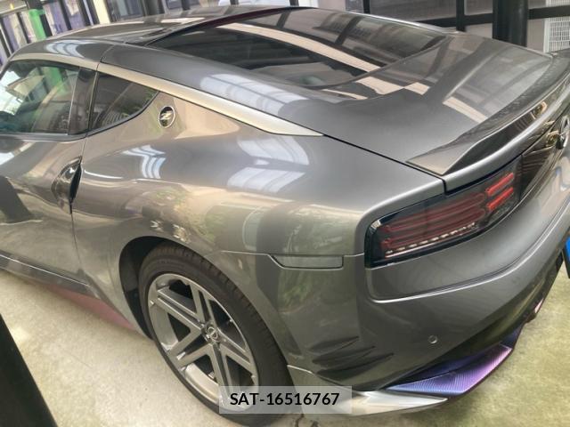 Nissan FAIRLADY Z 2025-03 8648540-12