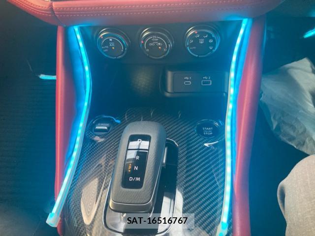 Nissan FAIRLADY Z 2025-03 8648540-15