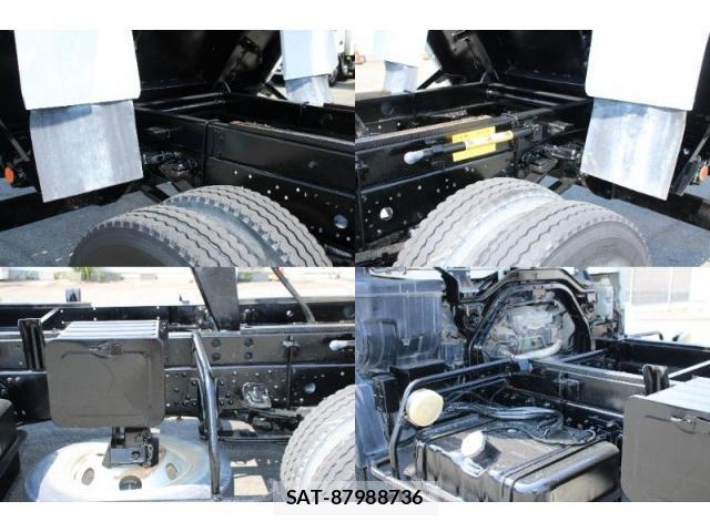 MITSUBISHI FUSO Fighter 2008-12 8649754-17