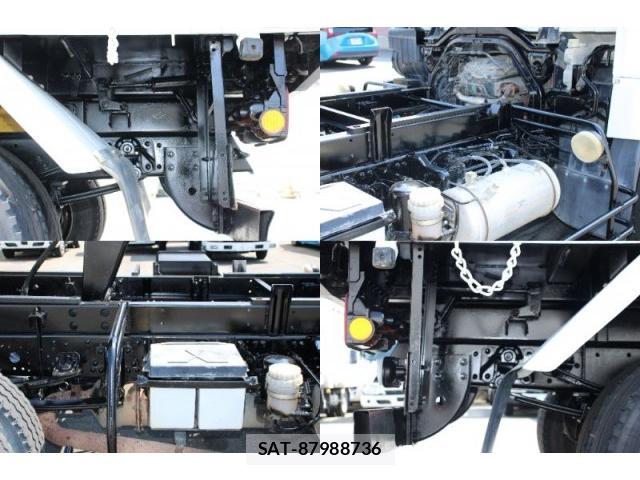 MITSUBISHI FUSO Fighter 2008-12 8649754-18