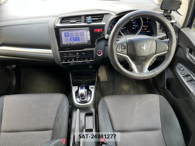 Honda FIT HYBRID 2013-09 8646659-1
