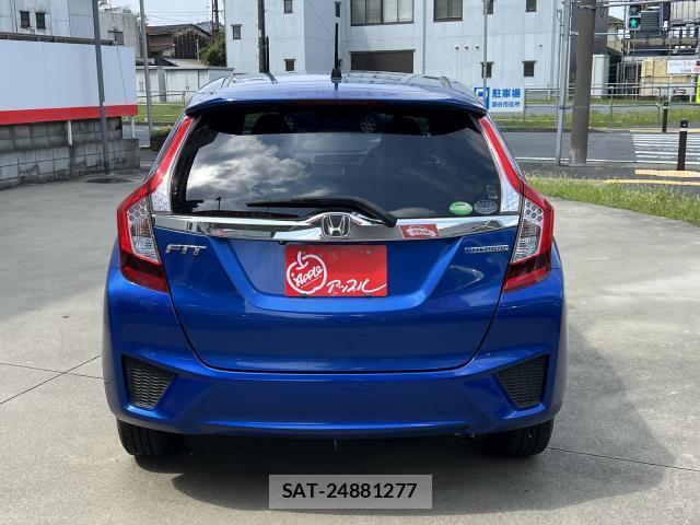 Honda FIT HYBRID 2013-09 8646659-17