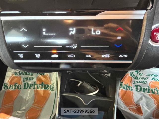 Honda FIT HYBRID 2013-11 8648710-11