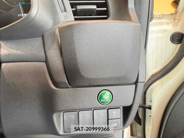 Honda FIT HYBRID 2013-11 8648710-13