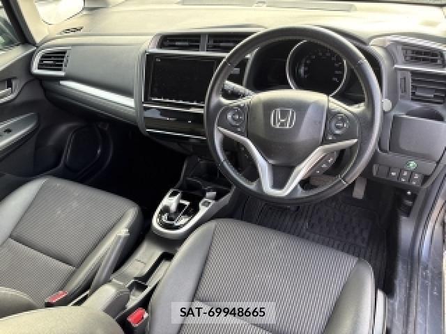 Honda FIT HYBRID 2018-06 8649028-2