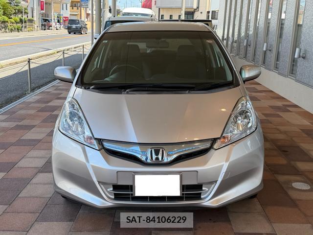 Honda FIT HYBRID 2013-08 8649388-1