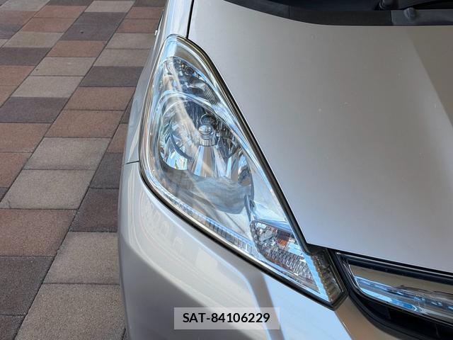 Honda FIT HYBRID 2013-08 8649388-2