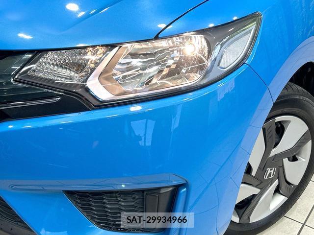 Honda FIT HYBRID 2015-06 8649538-11