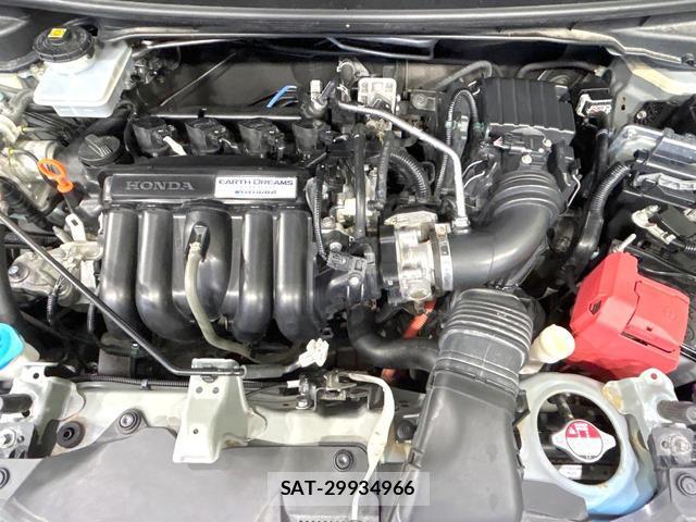 Honda FIT HYBRID 2015-06 8649538-17