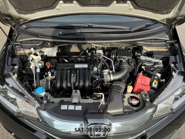 Honda FIT HYBRID 2015-03 8650730-7