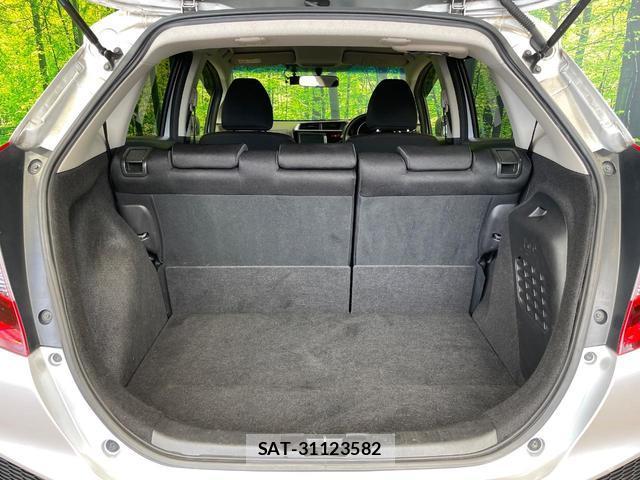 Honda FIT HYBRID 2015-06 8652001-10