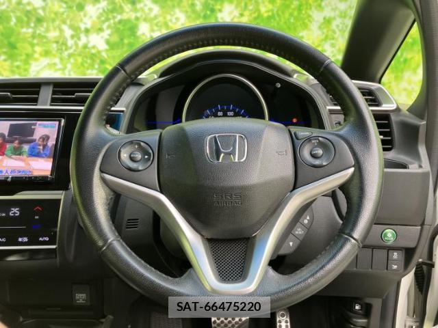 Honda FIT HYBRID 2014-03 8653470-13