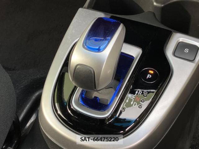 Honda FIT HYBRID 2014-03 8653470-16