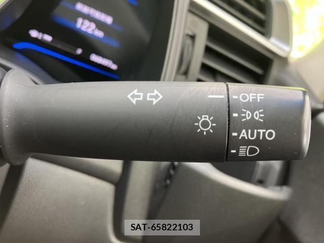 Honda FIT HYBRID 2015-08 8653471-15