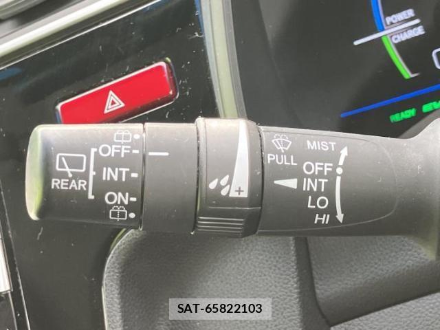 Honda FIT HYBRID 2015-08 8653471-16