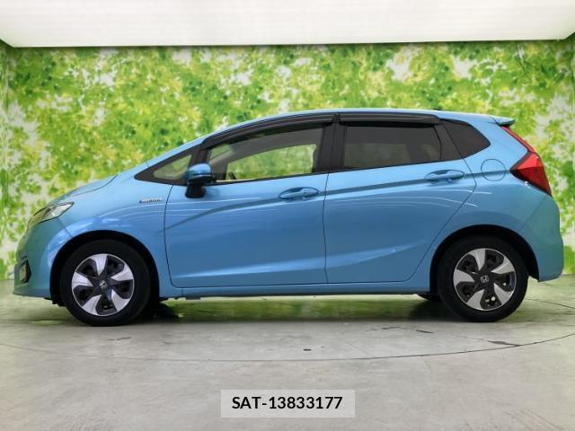 Honda FIT HYBRID 2018-05 8653577-1