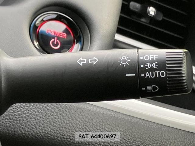 Honda FIT HYBRID 2020-06 8653713-15