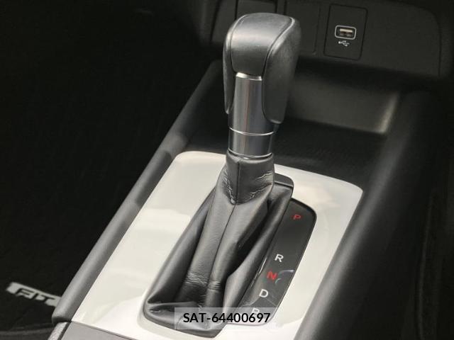 Honda FIT HYBRID 2020-06 8653713-17
