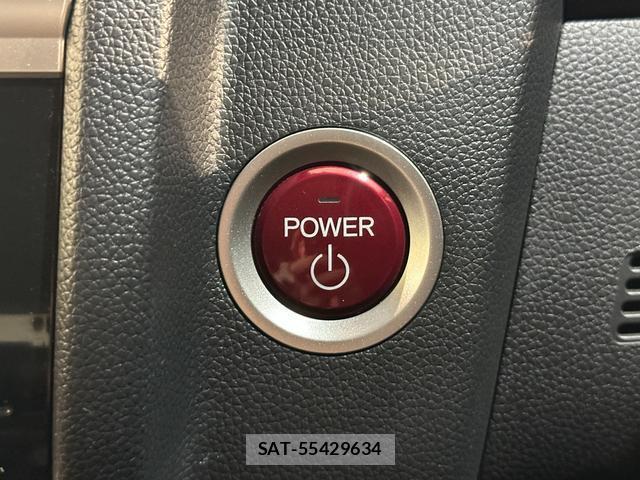 Honda FIT HYBRID 2016-01 8653917-10