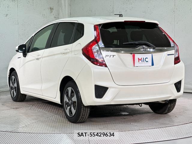 Honda FIT HYBRID 2016-01 8653917-16