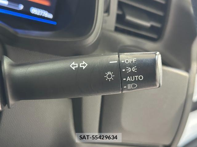 Honda FIT HYBRID 2016-01 8653917-8