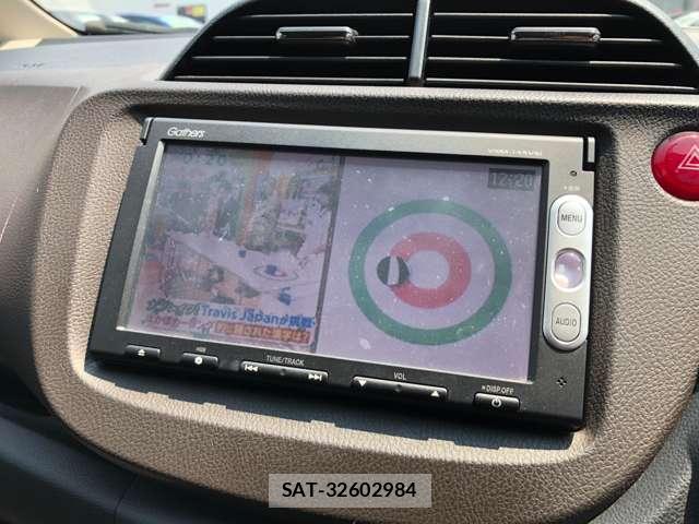 Honda FIT SHUTTLE HYBRID 2014-04 8647135-11