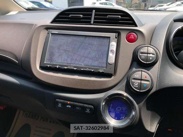 Honda FIT SHUTTLE HYBRID 2014-04 8647135-12