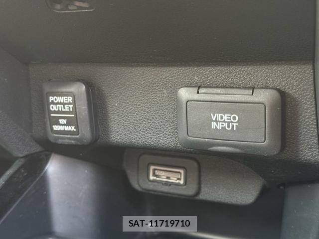 Honda FIT SHUTTLE HYBRID 2011-12 8651670-11