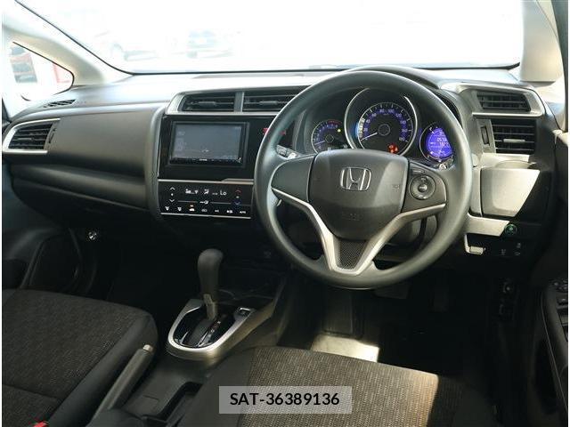 Honda FIT 2016-11 8646971-1