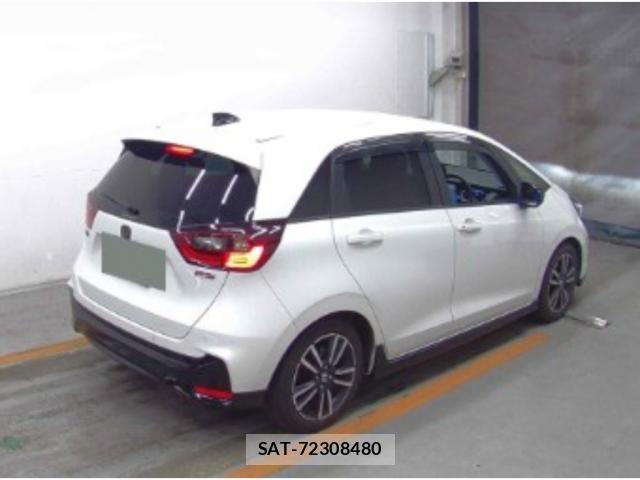Honda FIT 2024-06 8647027-4