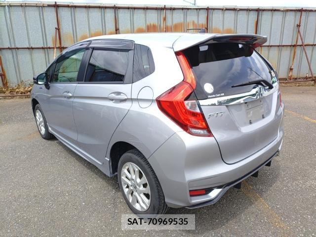 Honda FIT 2019-08 8647525-5