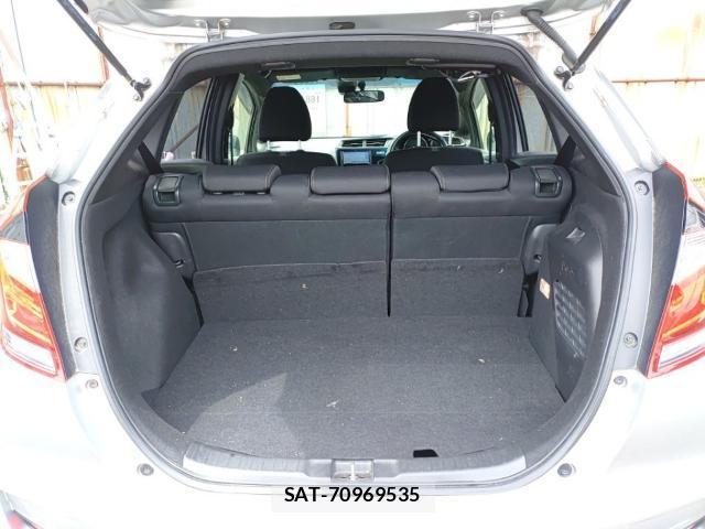 Honda FIT 2019-08 8647525-7