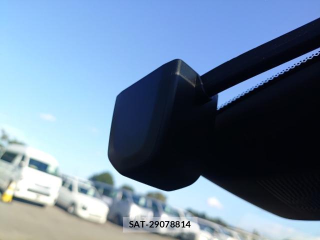 Honda FIT 2021-08 8647561-16