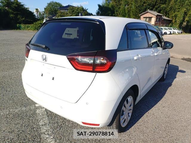 Honda FIT 2021-08 8647561-4