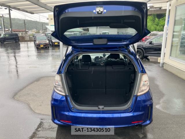 Honda FIT 2011-12 8648431-6