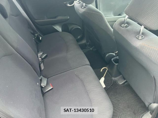 Honda FIT 2011-12 8648431-8