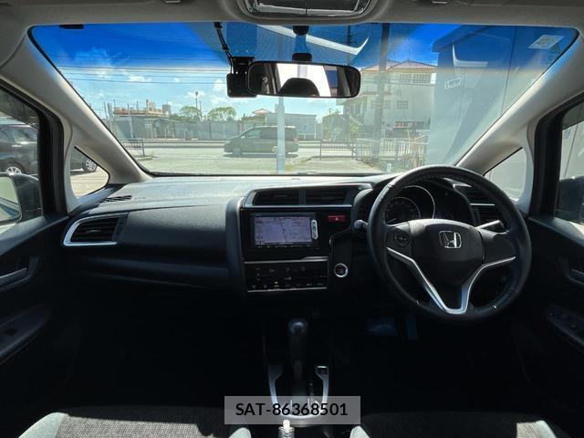 Honda FIT 2015-06 8648442-1