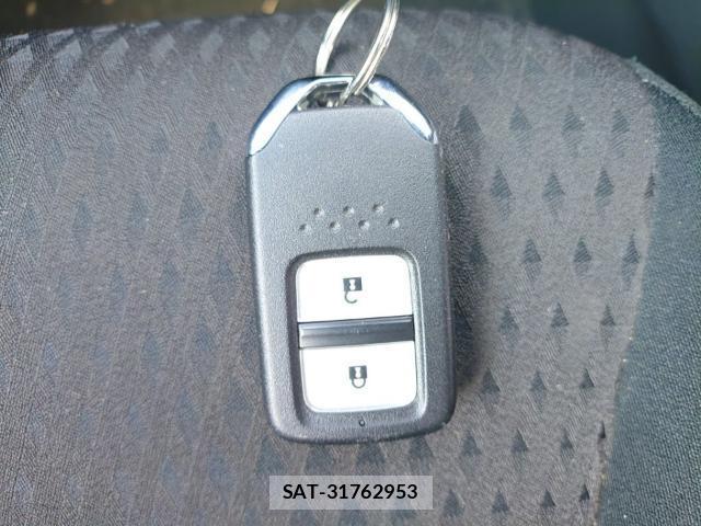 Honda FIT 2019-08 8648632-14