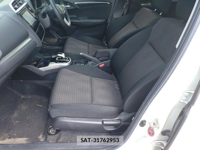 Honda FIT 2019-08 8648632-15
