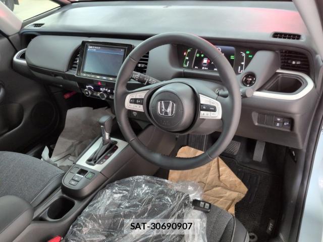 Honda FIT 2025-10 8650215-2